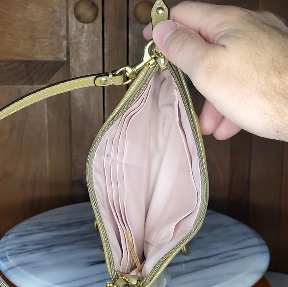 Coach Cream and Gold Clutch - Picture 8 of 13